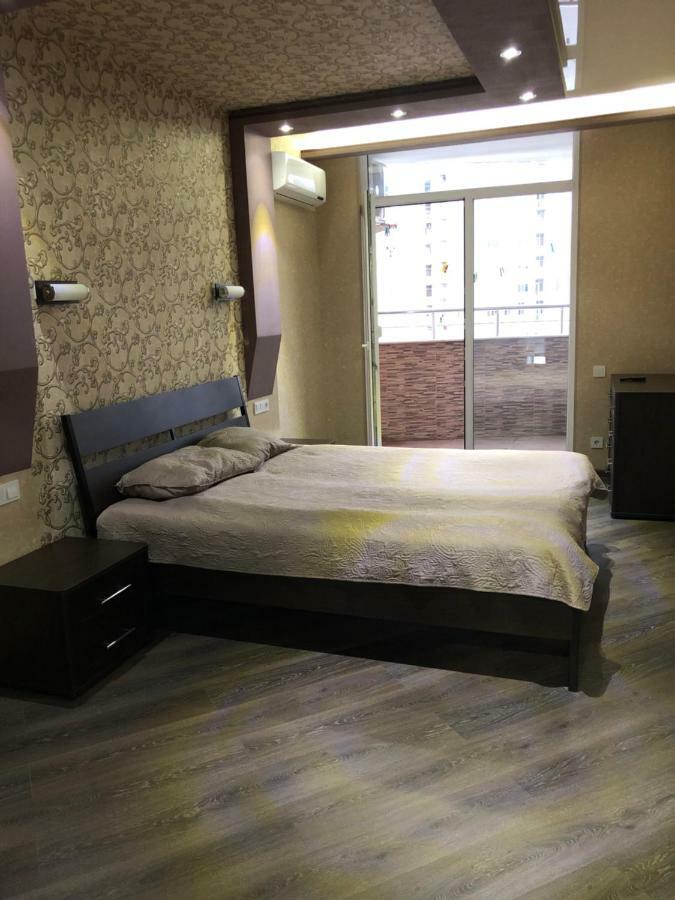 Ulica Kobaladze Apartamenty Batoemi Buitenkant foto