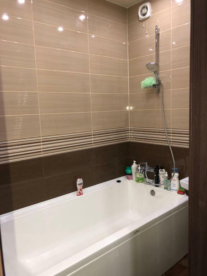 Ulica Kobaladze Apartamenty Batoemi Buitenkant foto